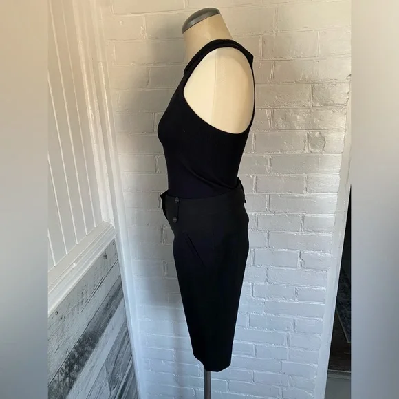 Capris - Picture 2 of 5